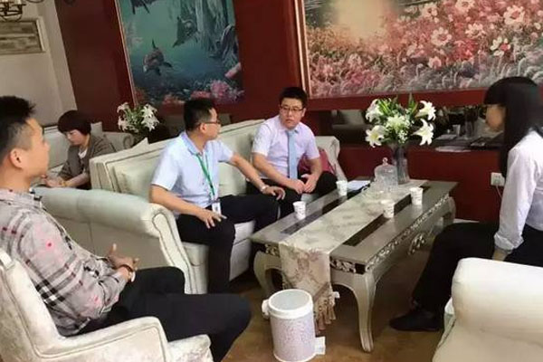 中國硅藻泥材料協(xié)會參觀走訪蒙太奇硅藻泥涂裝藝術體驗館